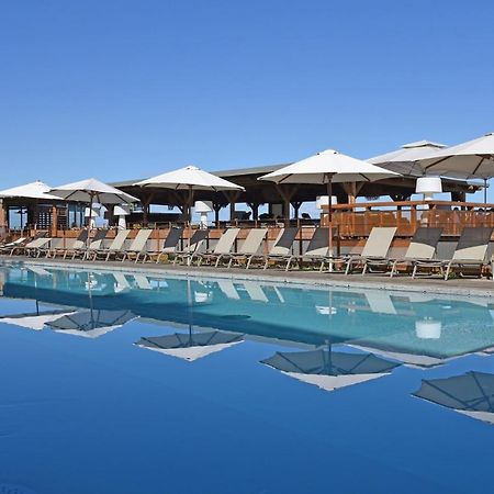 Dina Morgabine Saint Gilles Hotel Exterior photo