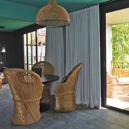 Dina Morgabine Saint Gilles Hotel Exterior photo