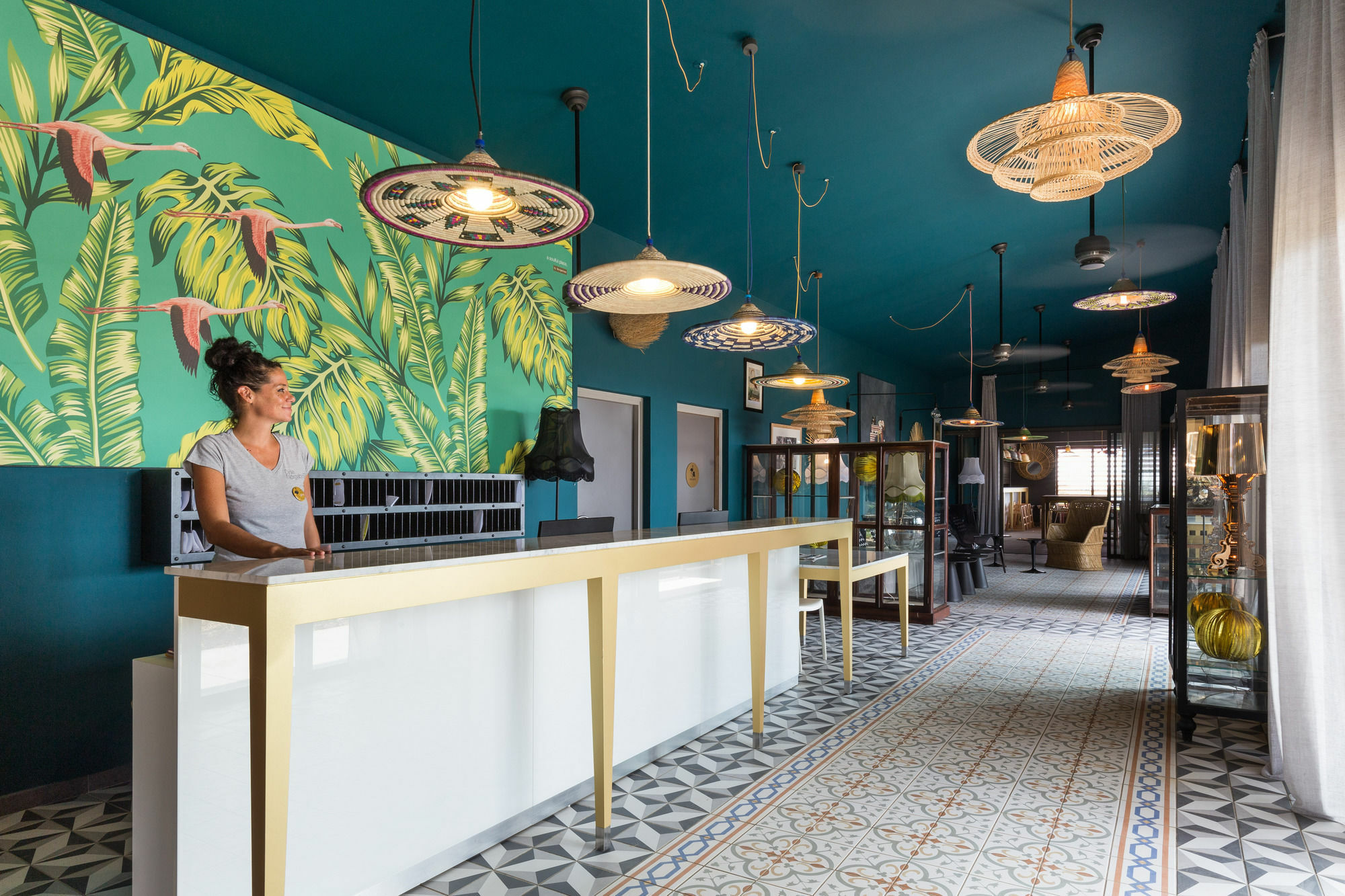 Dina Morgabine Saint Gilles Hotel Exterior photo